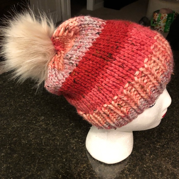 🎉HOST PICK🎉 NEW! Toque/beanie - handcrafted 🇨🇦 - Picture 2 of 4